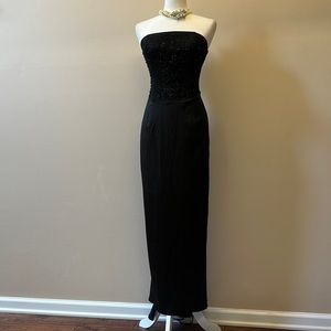 Simple Black Long Dress.